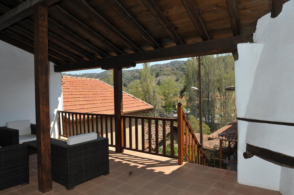 Maritsa Lodge Kakopetria Rum bild