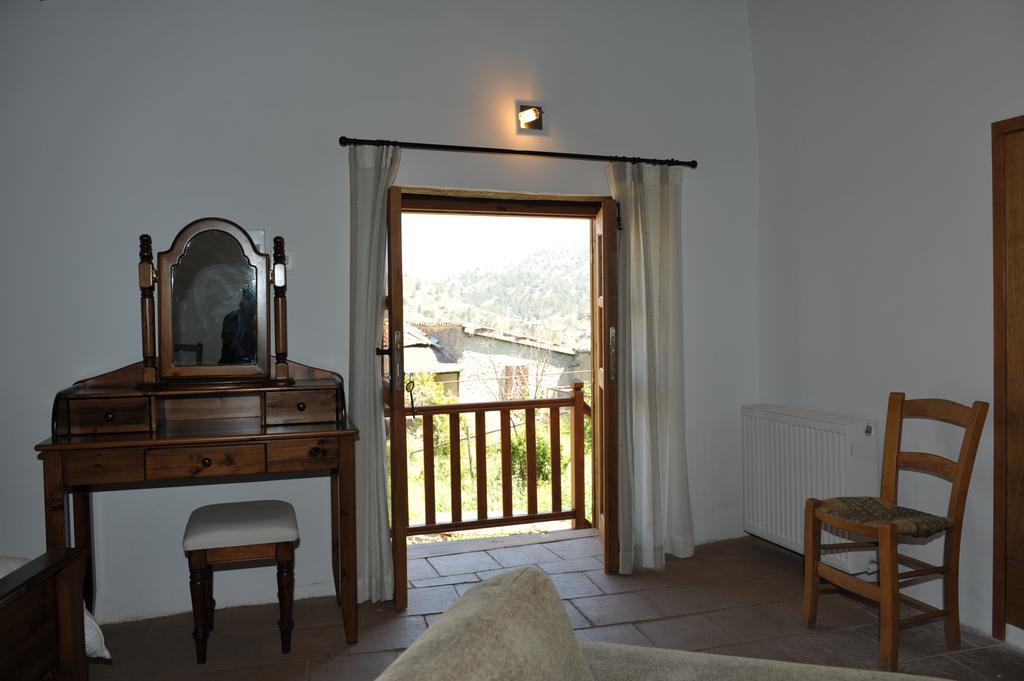Maritsa Lodge Kakopetria Exteriör bild